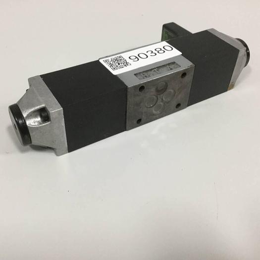 Used REXROTH Valve 4WE6E51BG24N9K4V #90380