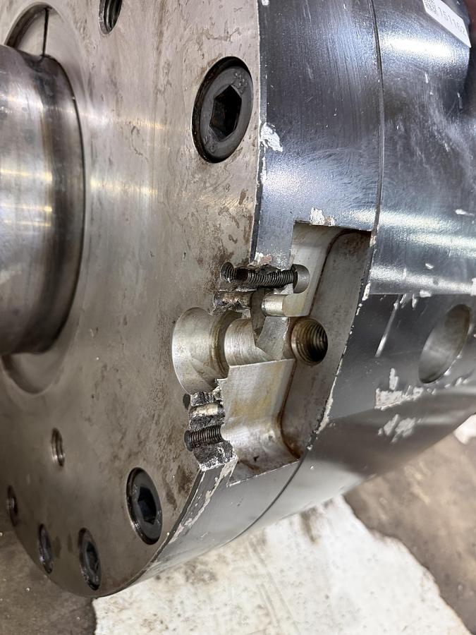 Used Engel ES23050/2000DUO-334 / tie bar