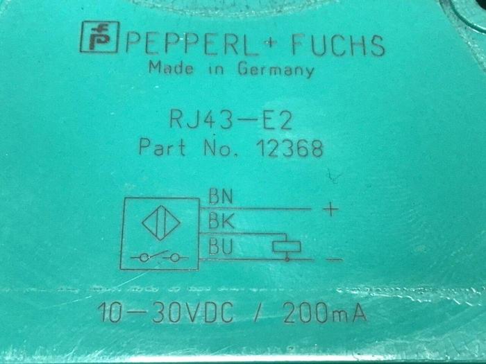 Used PEPPERL & FUCHS Inductive Sensor Ring RJ43-E2 #120776