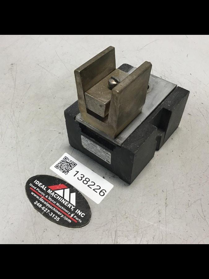 Used ALLEN BRADLEY Fuse Holder 40023-401-01 Used