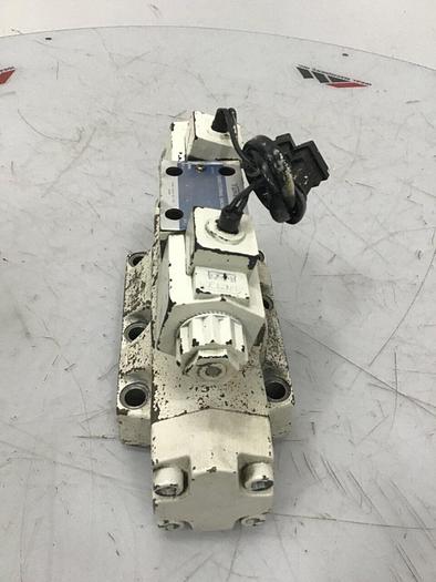 Used YUKEN Directional Valve DSHG-06-3C18-T-D24-51183 #117911