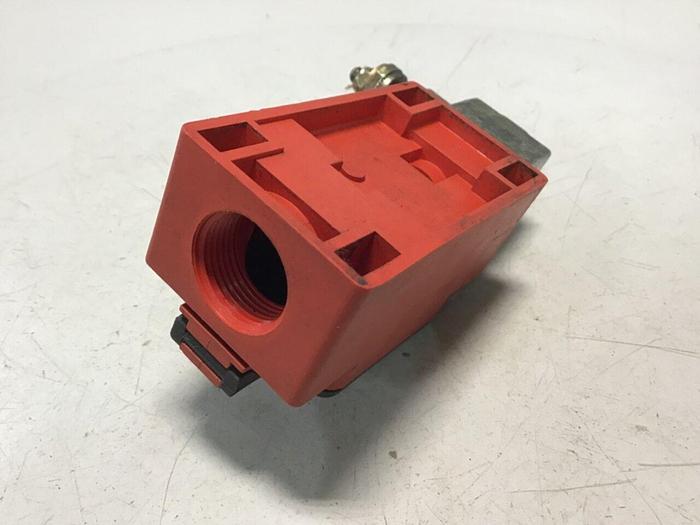 Used BERNSTEIN Limit Switch ENK-UV1Z AHS #121331