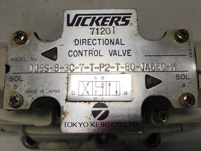 Used VICKERS DG5S-8-3C-7-T-P2-T-80-JA550-M Valve Used #139926