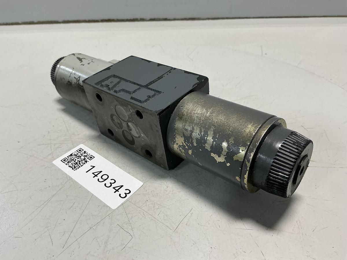 Used VICKERS DG4V-3S-6C-M-U-HL7-60-EN490