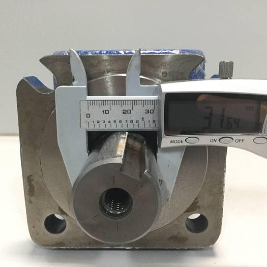 Used TOKIMEC Hydraulic Motor CR-07-5PT4-30-SD-JA-S103-J #97576