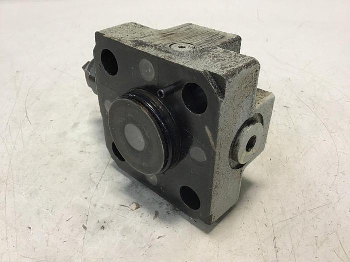 Used VICKERS Valve CVCS25C1S2W24510S24AP10P10 #139851