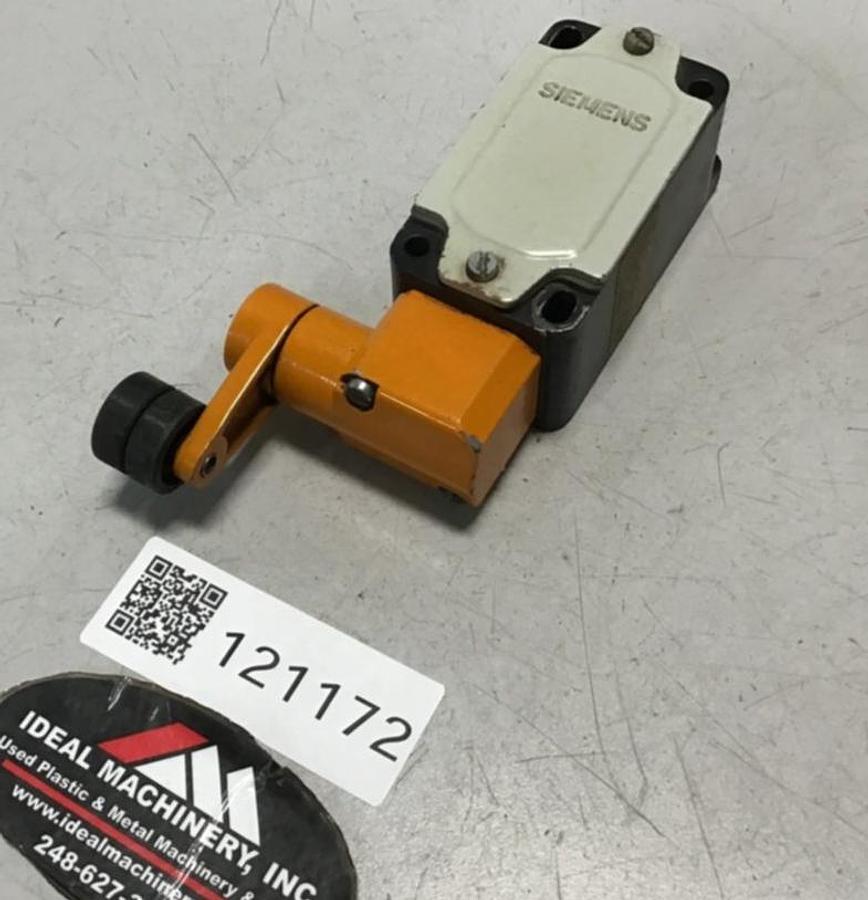 Used SIEMENS Limit Switch3 3SE3 120-1GW-Z USED