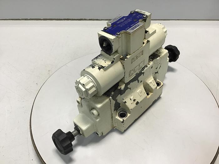 Used YUKEN DSHG-04-3C40-T-R2-D24-51136 Valve Used #145651