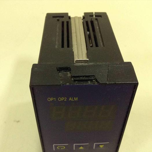 Used TEMPCO Temperature Control TEC-8100 #76888