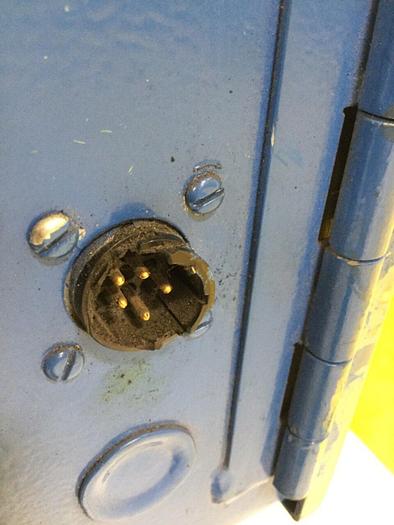 Used CINCINNATI MILACRON 100 CFM Desiccant Dryer CDD-100 Used