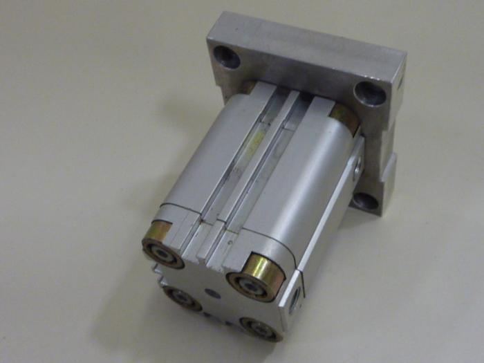 Used FESTO Cylinder ADVV-32-30PA #60124