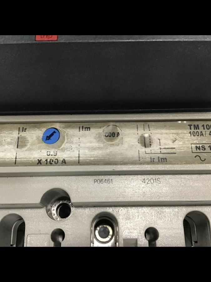 Used SCHNEIDER ELECTRIC 100 Amp Breaker & Switch NS100-160-250 USED