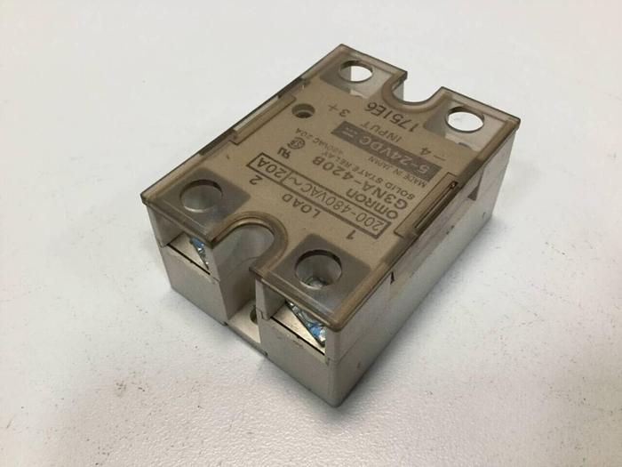 Used OMRON Solid State Relay G3NA-420B #98050
