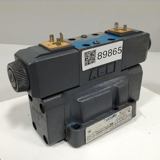 Used VICKERS Valve DG5S40431CETMUHL7B1370 #89865