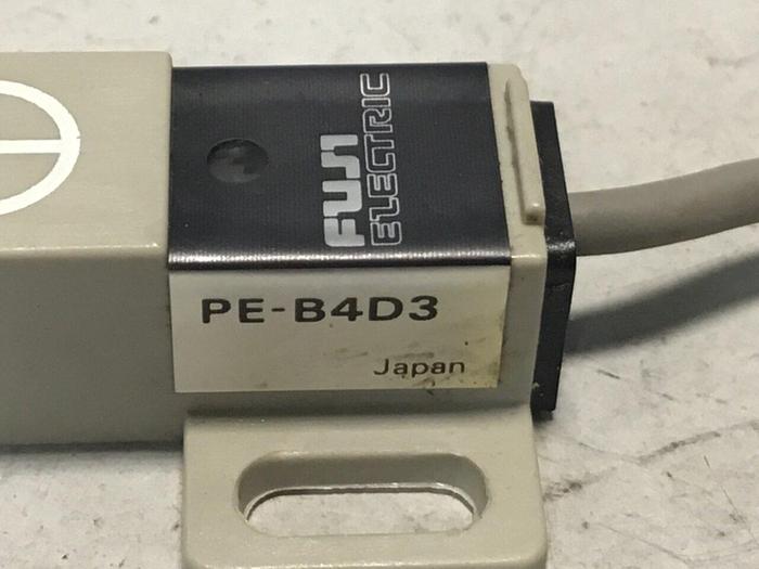 Used FUJI ELECTRIC Proximity Switch PE-B4D3 #128394