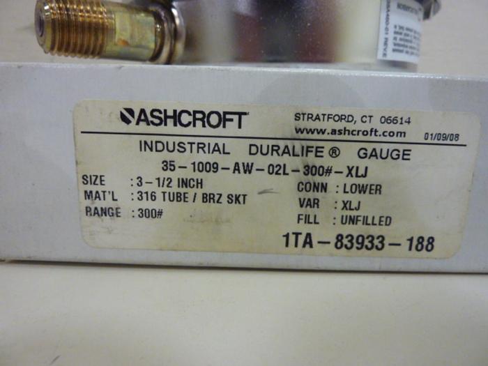 ASHCROFT Industrial Duralife Gauge 35-1009-AW-02L #57648