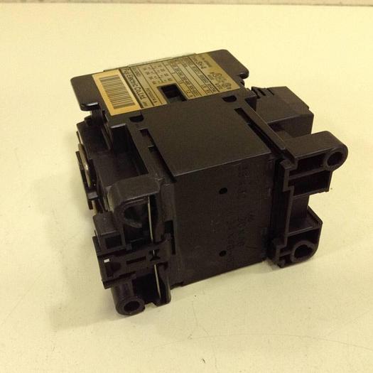 Used FUJI ELECTRIC Magnetic Contactor / Relay SH-4 4SH440 #77933