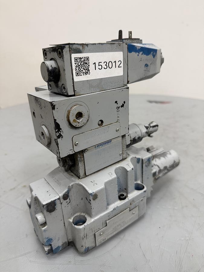 Used VICKERS KFDG5V 7 26200N X VM U1 H1 12 EN30