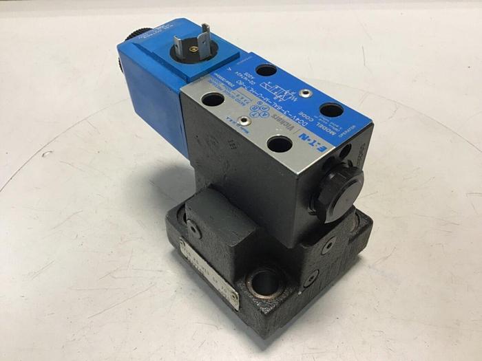 Used VICKERS Valve DG4V-3-6AL-M-U-HL7-60 #133046