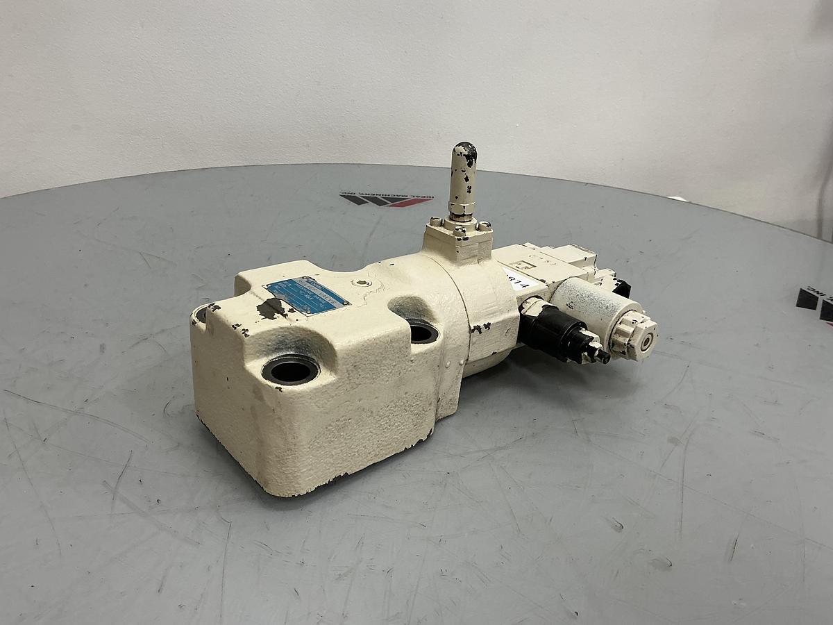 Used TOKIMEC VICKERS TCG50-10-FEV-P7-H-13-S158