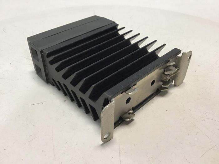 Used CONTINENTAL INDUSTRIES Solid State Relay RSDA-660-25-1DE #134775