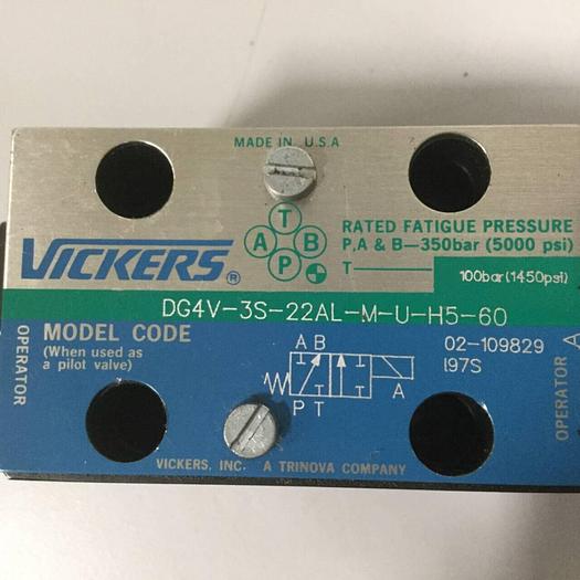 Used VICKERS Directional Valve DG4V-3S-22AL-M-U-H5-60 #90621