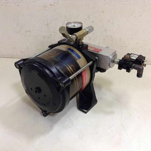 Used LUBRIQUIP TRABON Modu-Flo Pump Package E-PUMP #82329