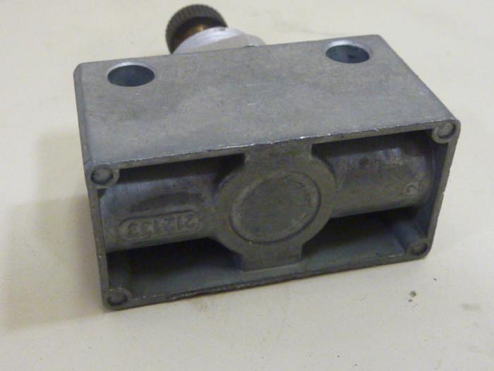 Used FESTO One-Way Flow Control Valve GRA-1/4B #66171