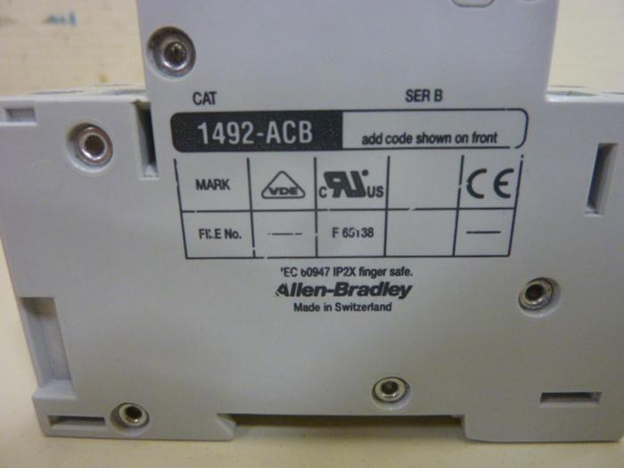 Used ALLEN BRADLEY 10 Amp Circuit Breaker 1492-CB1/G100 SER C #64487