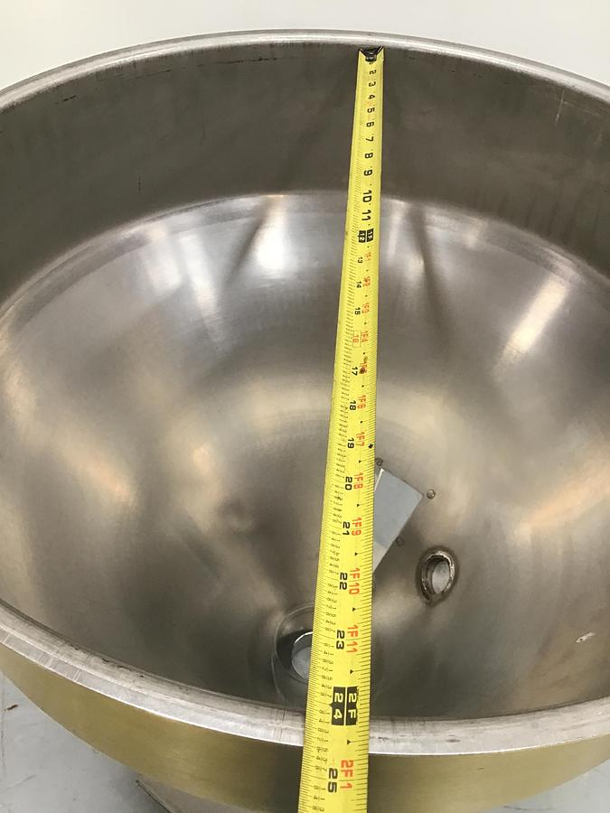 Used METAL FABRICATOR 25X25