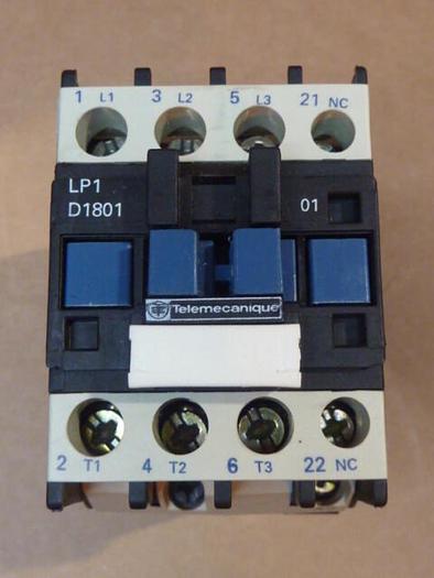 Used TELEMECANIQUE Reversing Contactor LP2D1801 #31796
