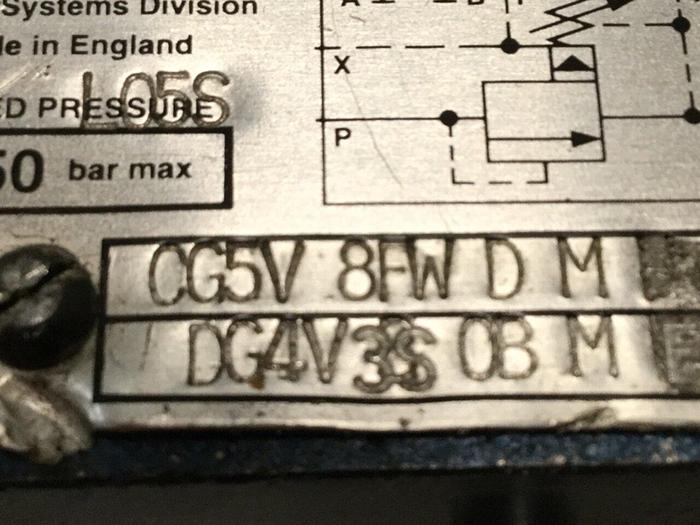 Used VICKERS Valve DG4V3SOBFTWLH560 Used