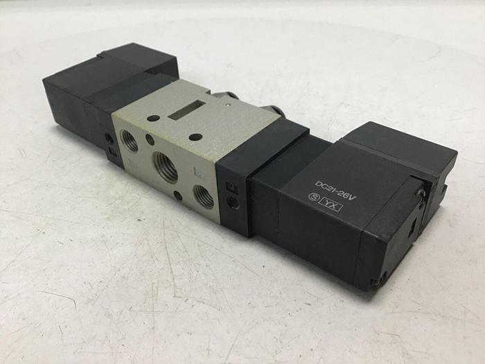 Used SMC Solenoid Valve VF3230-5L0-02-X102 Used