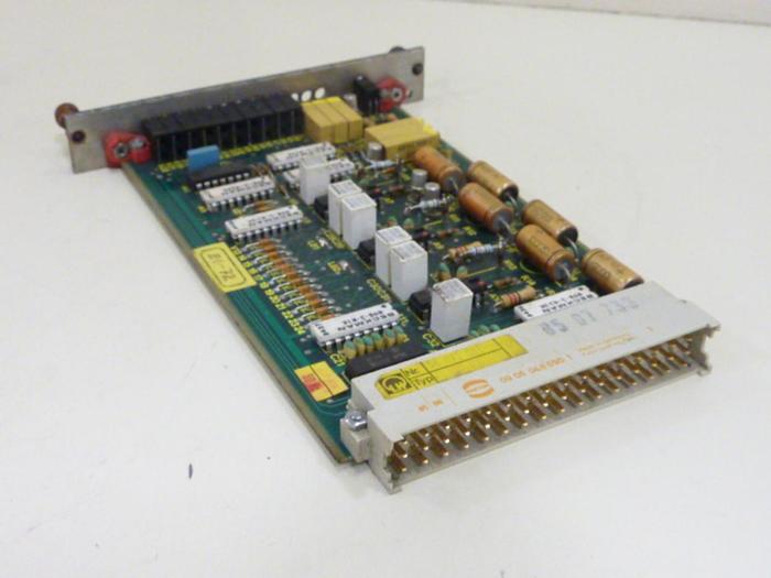 Used LEYBOLD HERAEUS Circuit Board 4 275-0164/A #59093