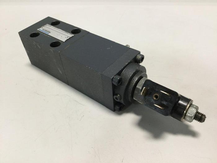 Used MANNESMANN REXROTH Valve STW0010-11 #109487