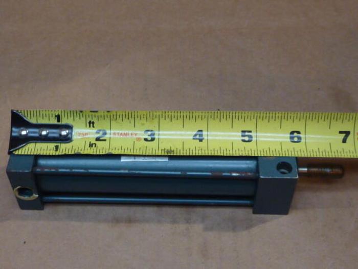 HANNIFIN Cylinder 1X4 #32372