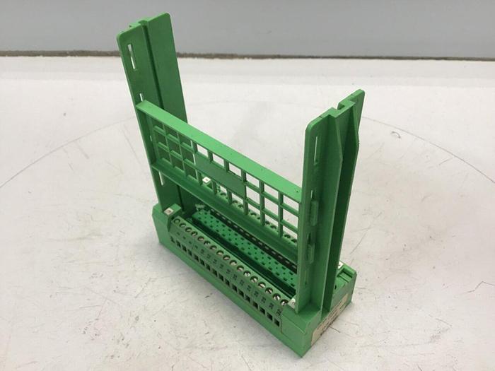 Used PHOENIX CONTACT Plug-In Card Block Holder SKBI32D #117811