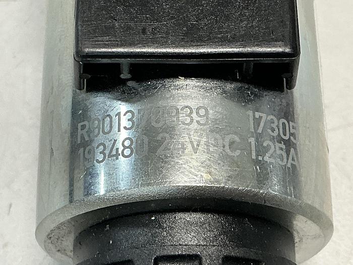 Used KRAUSS MAFFEI R900934614