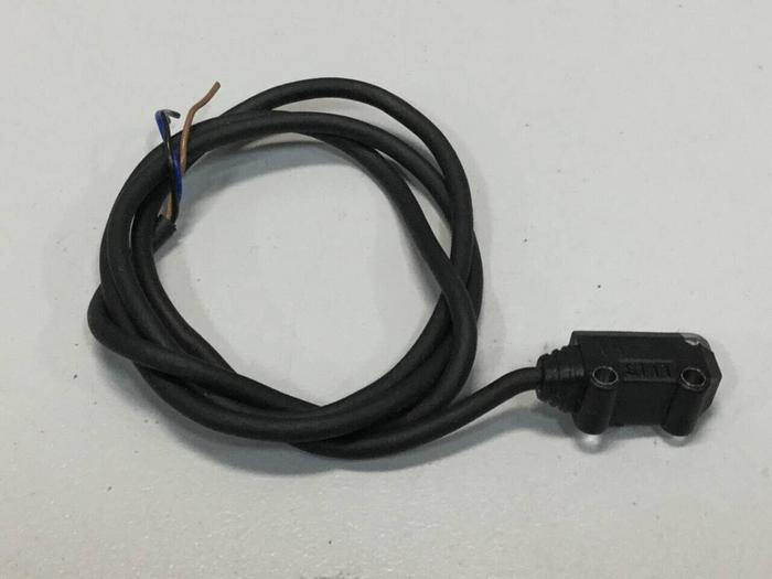 Used OMRON Photoelectric Sensor E3T-ST11 #99436