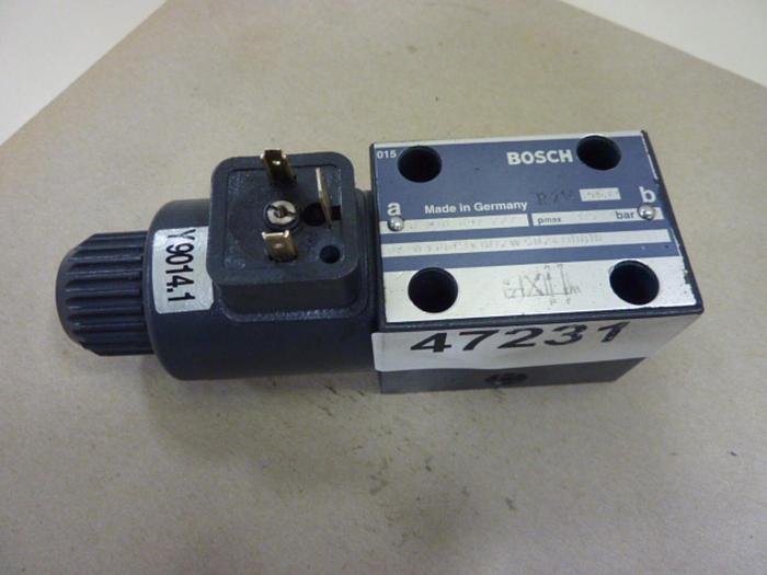 Used BOSCH Directional Valve 0 810 091 227 #47231