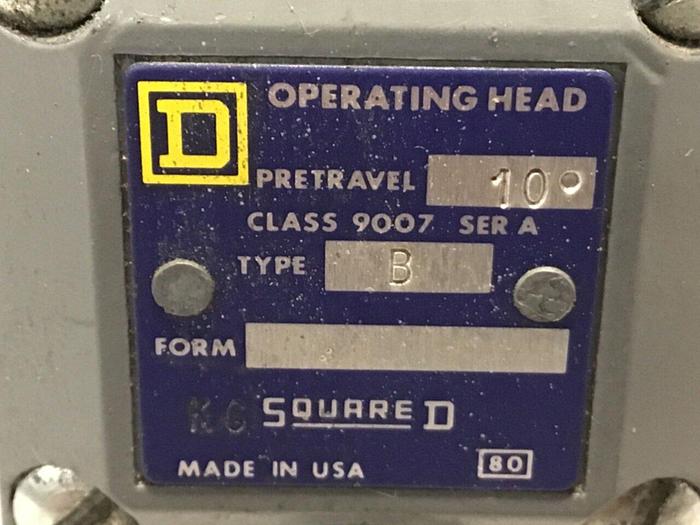 Used SQUARE D Limit Switch 9007-C66B2 #121955
