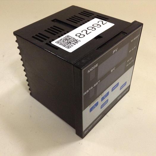 Used BARBER COLMAN Temperature Controller MAQ8-01905-001-0-00 #82992
