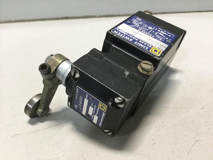 Used SQUARE D Limit Switch 9007-AEQ2699 Used