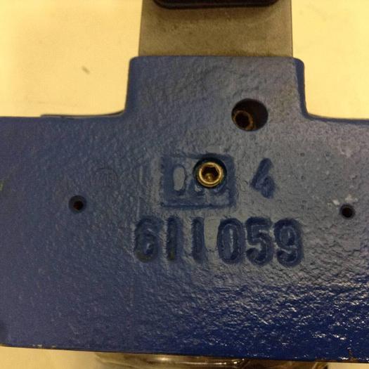 Used VICKERS Directional Control Valve CVU USED