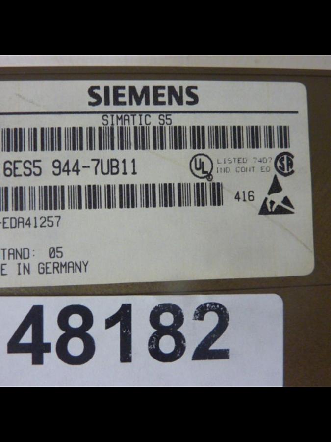 Used SIEMENS CPU Module 6ES5 944-7UB11 USED