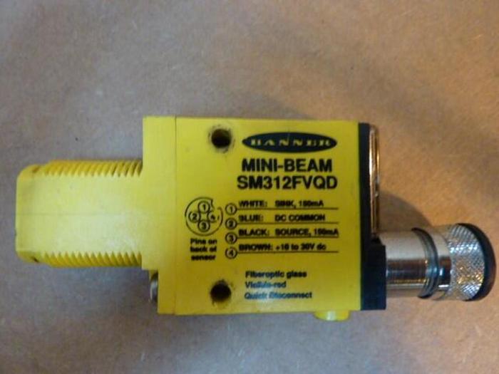 Used BANNER ENGINEERING Photoelectric Scanner SM312FVQD #21610