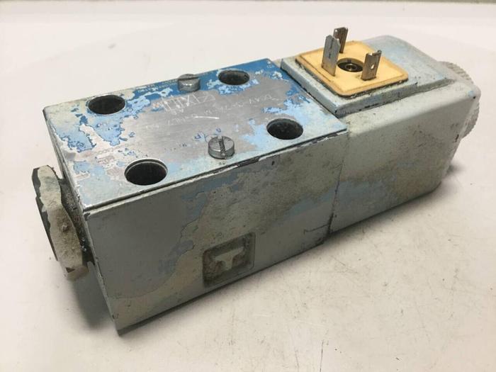 Used VICKERS Valve DG4V37AMUHL760 #99565