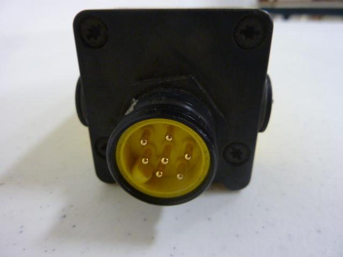 Used SICK OPTIC ELECTRONIC Light Curtain Receiver FGSE 1200-221 #49846