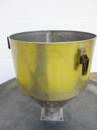 Used METAL FABRICATOR Hopper HOPPER582 #59582