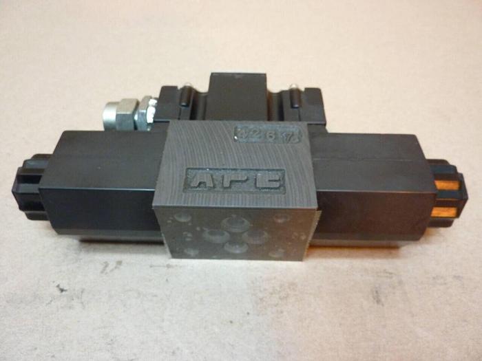 Used YUKEN Directional Valve DSHG-04-3H18-T-D24-50116 #38405